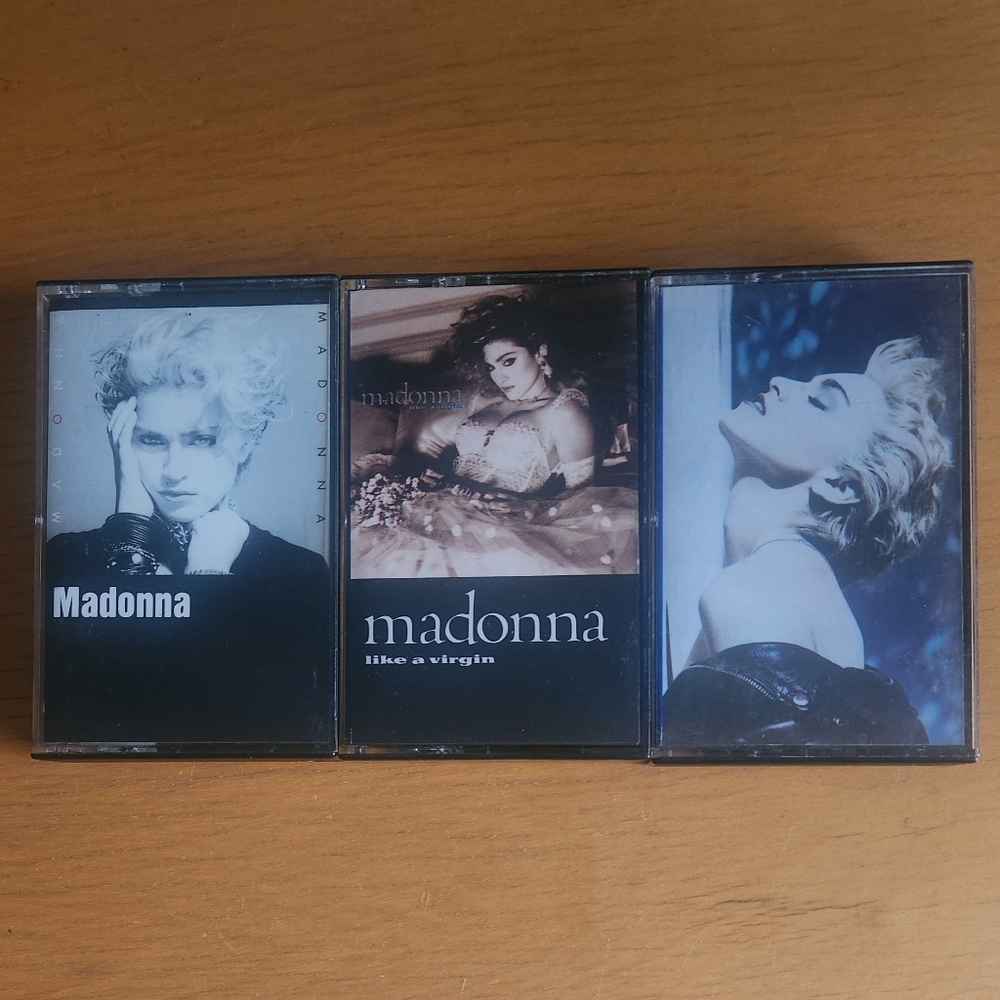 Madonna - 80s Tapes (Lot of 3)  - Picture 2 of 8
